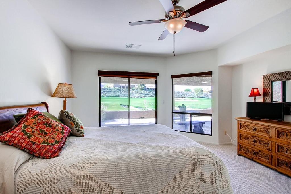 Country Club Home 2 Bedroom 2 Ba And Den About 1 Mi To Golf 보레고 스프링스 외부 사진