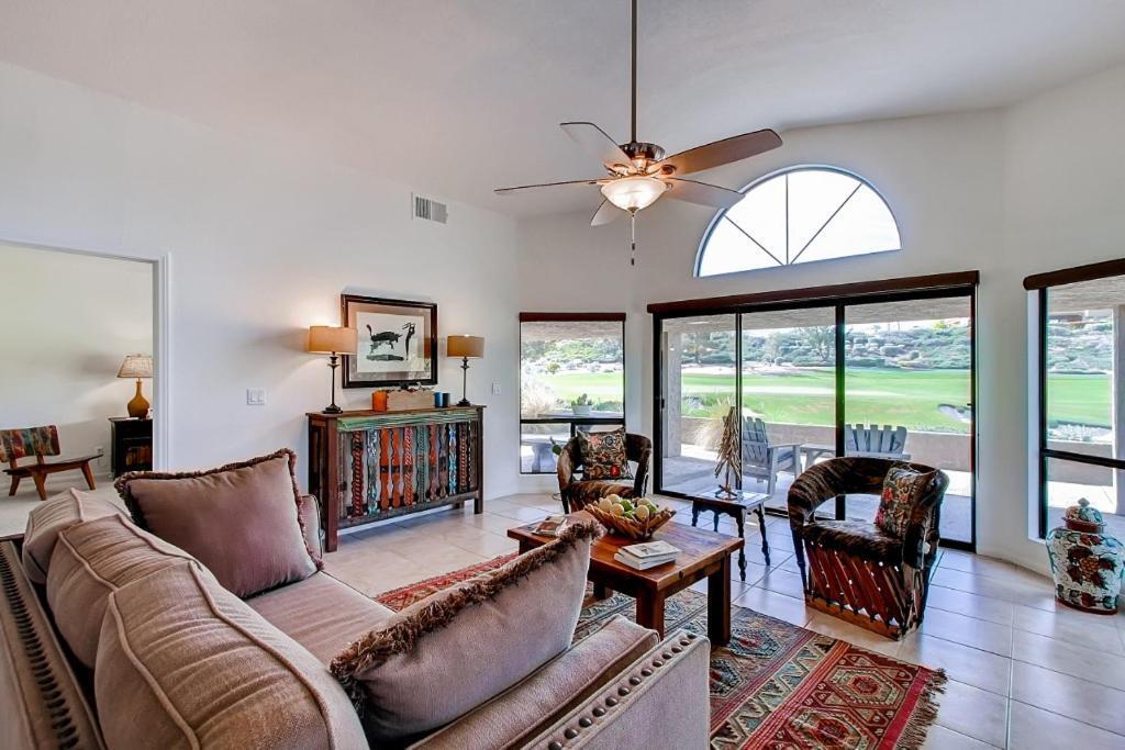 Country Club Home 2 Bedroom 2 Ba And Den About 1 Mi To Golf 보레고 스프링스 외부 사진